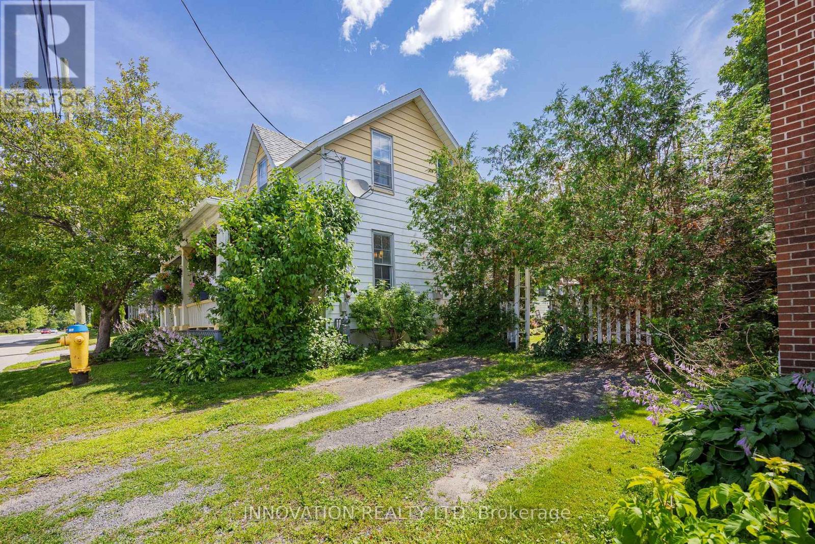 58 LAKE AVENUE E - 5