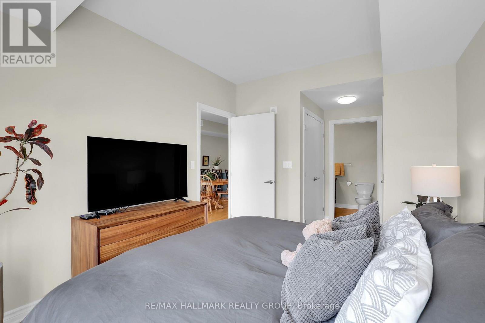 #411 575 BYRON AVENUE - 13