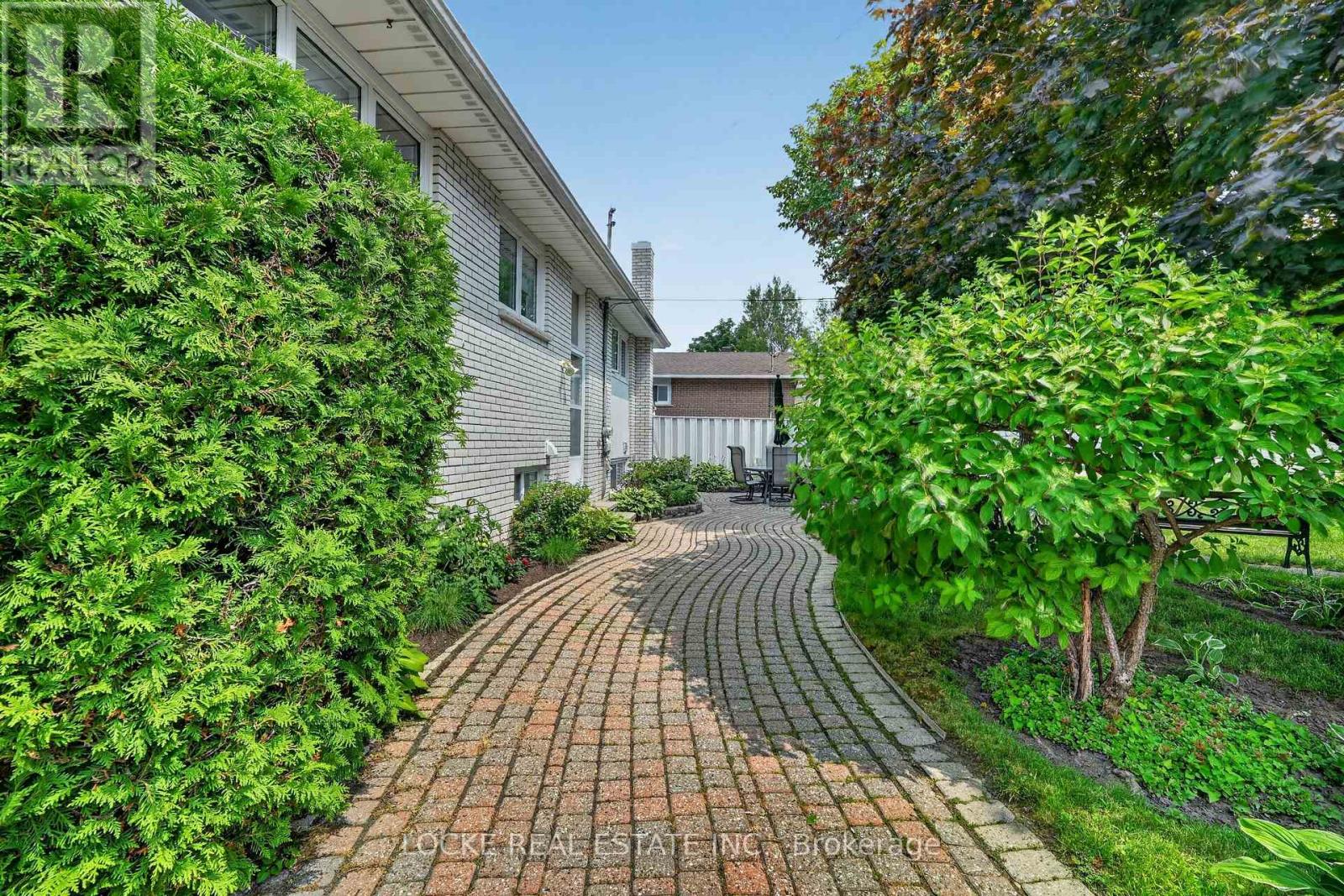 126 JUNIPER STREET - 34