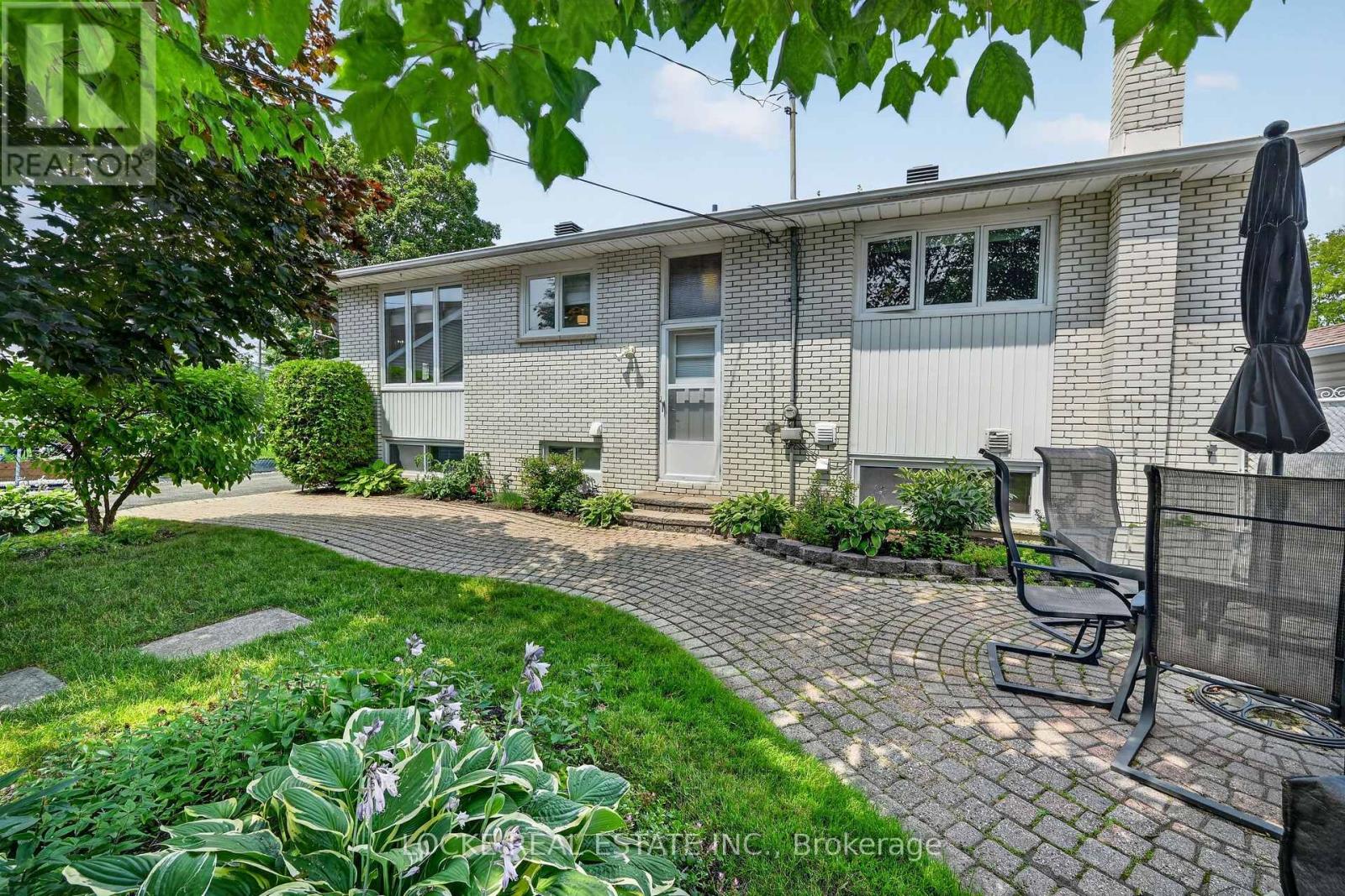 126 JUNIPER STREET - 35