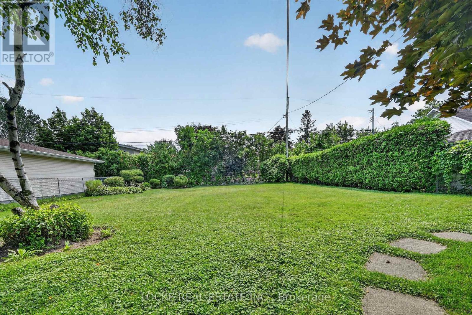 126 JUNIPER STREET - 38