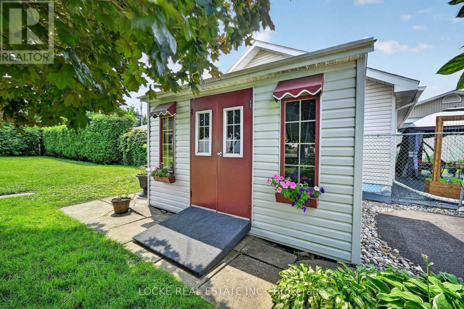 126 JUNIPER STREET - 41