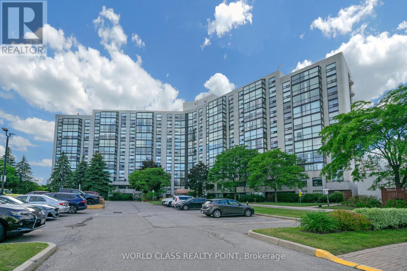 Listing photo of 201 - 40 HARDING BOULEVARD