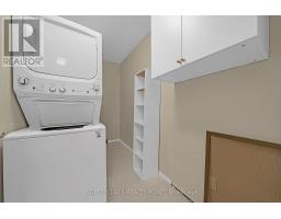 201 - 40 Harding Boulevard, Richmond Hill, ON L4C9S5 Photo 7