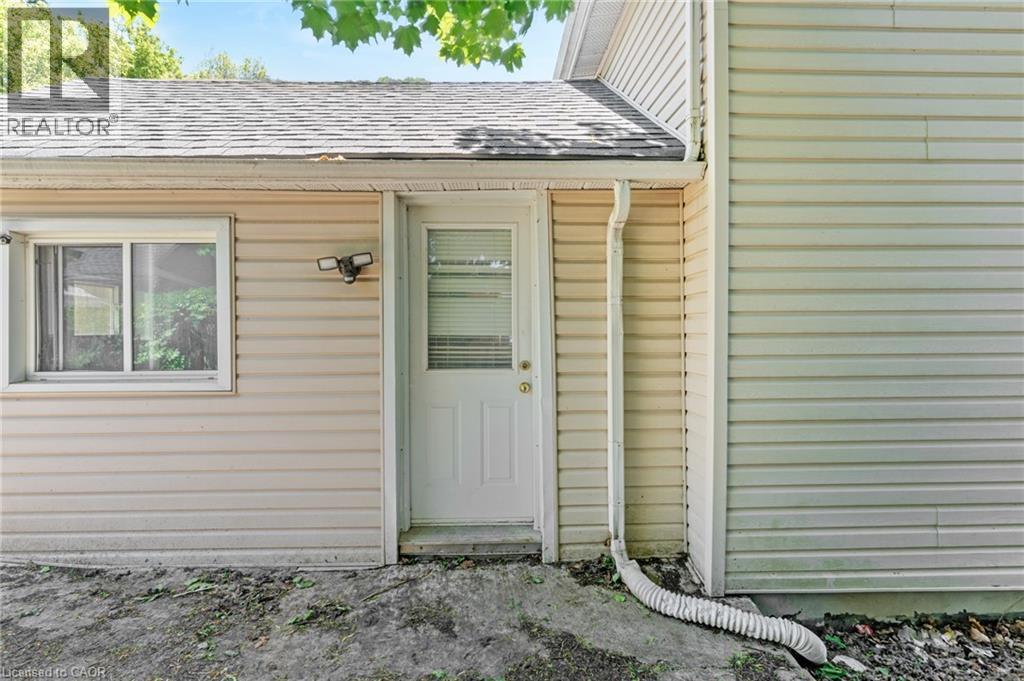 35 SHADE Street - 29