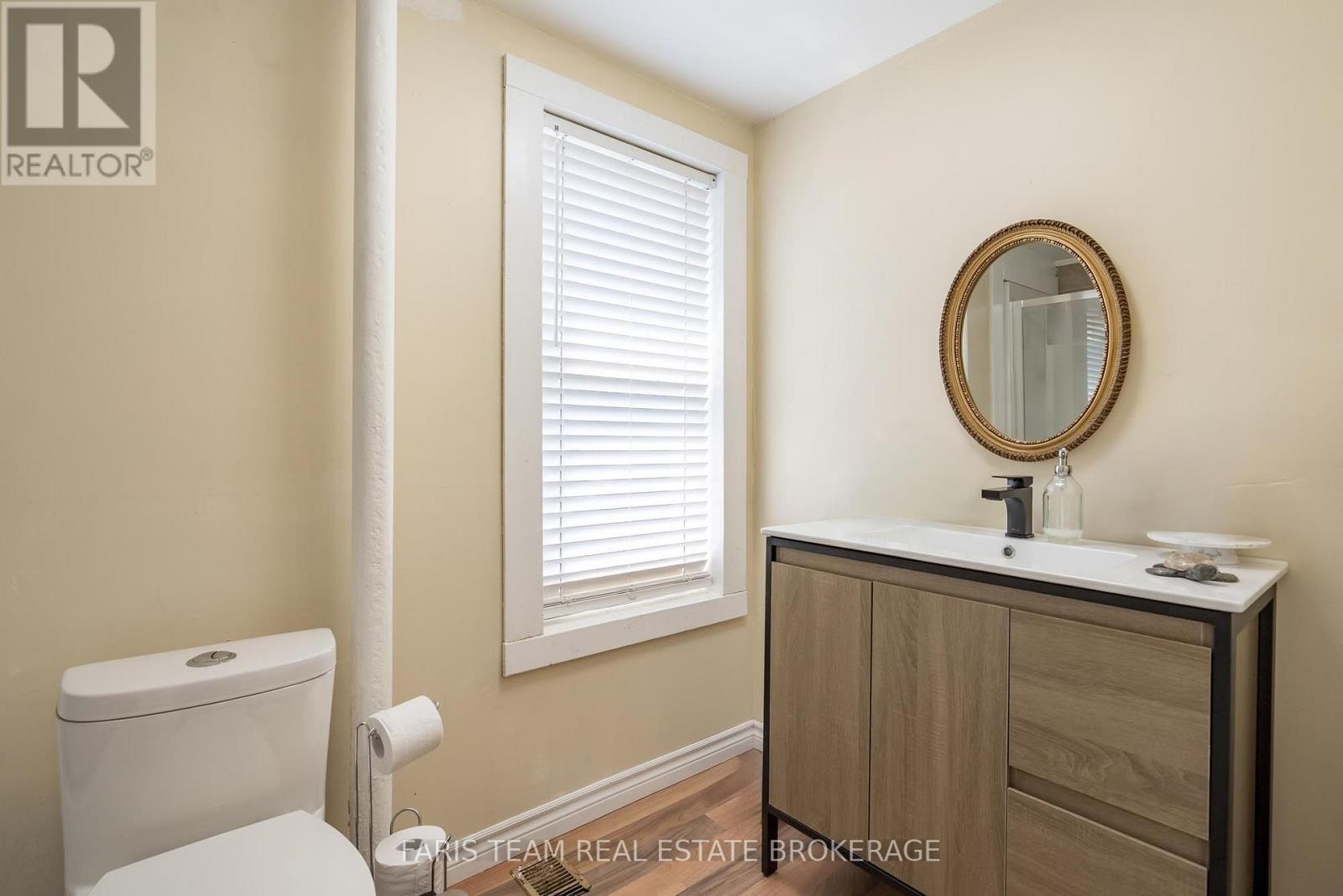 275 GILL STREET - 15