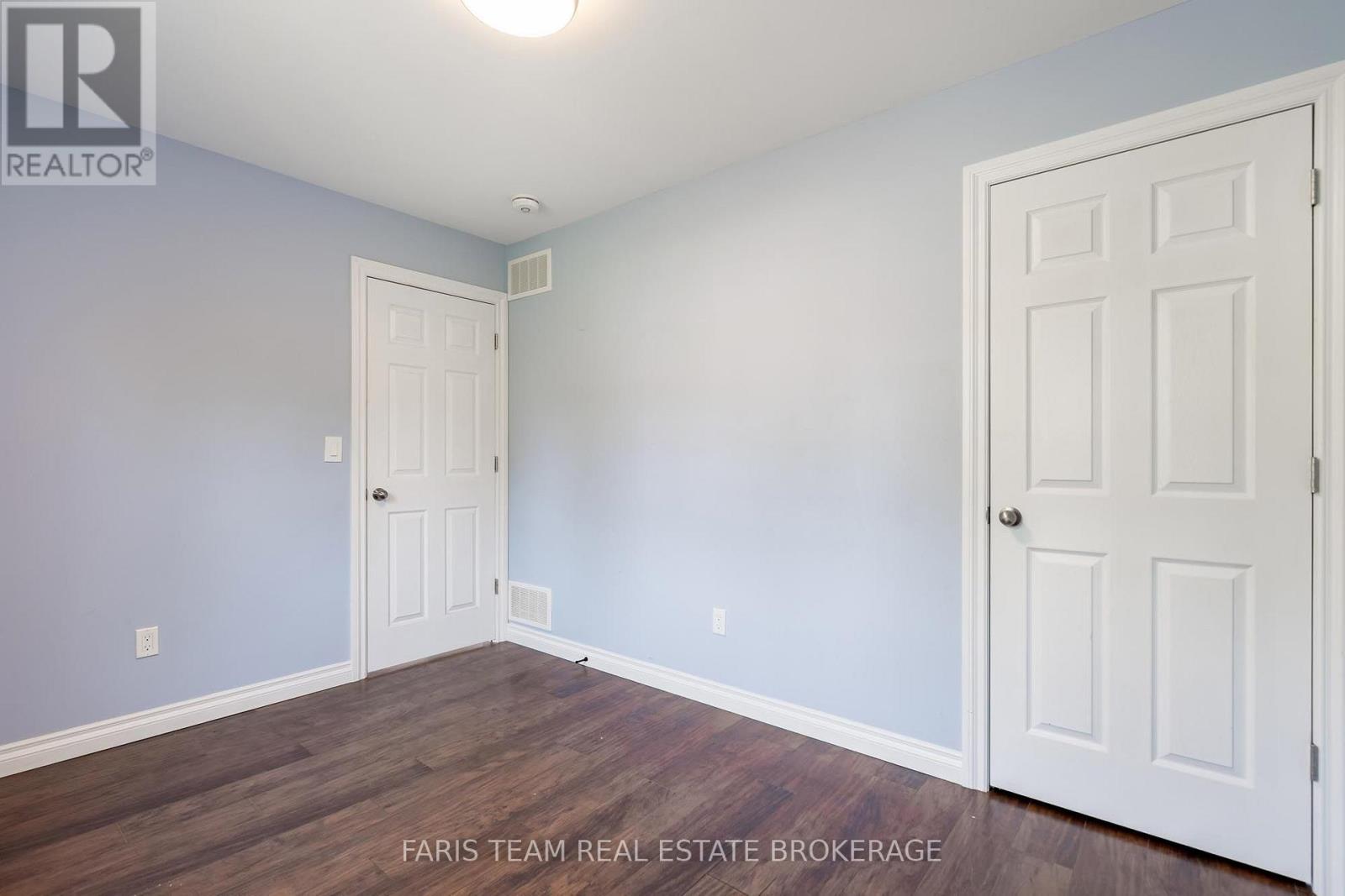 275 GILL STREET - 25