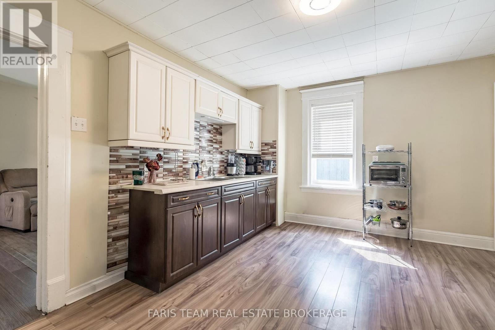 275 GILL STREET - 5