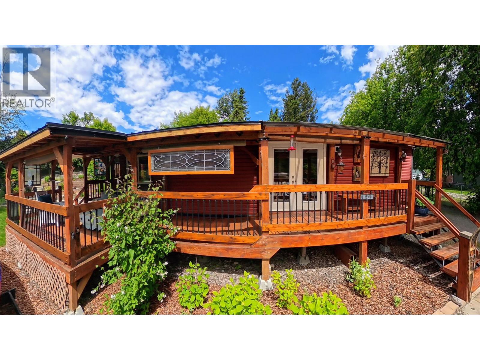 1768 Victoria Avenue - Image 3