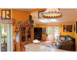 1768 Victoria Avenue, Windermere, BC V0B2L2 Photo 36