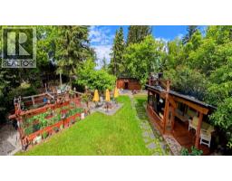 1768 Victoria Avenue, Windermere, BC V0B2L2 Photo 10