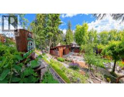 1768 Victoria Avenue, Windermere, BC V0B2L2 Photo 27