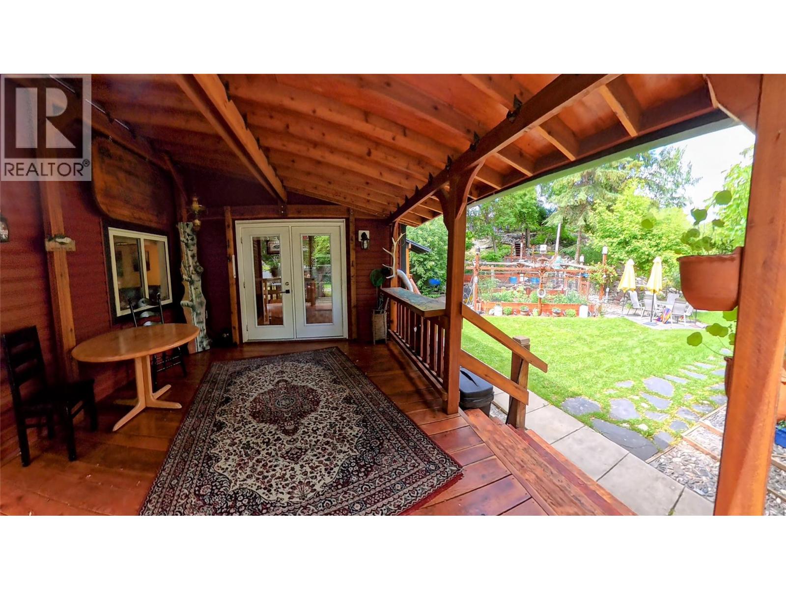 1768 Victoria Avenue - 7