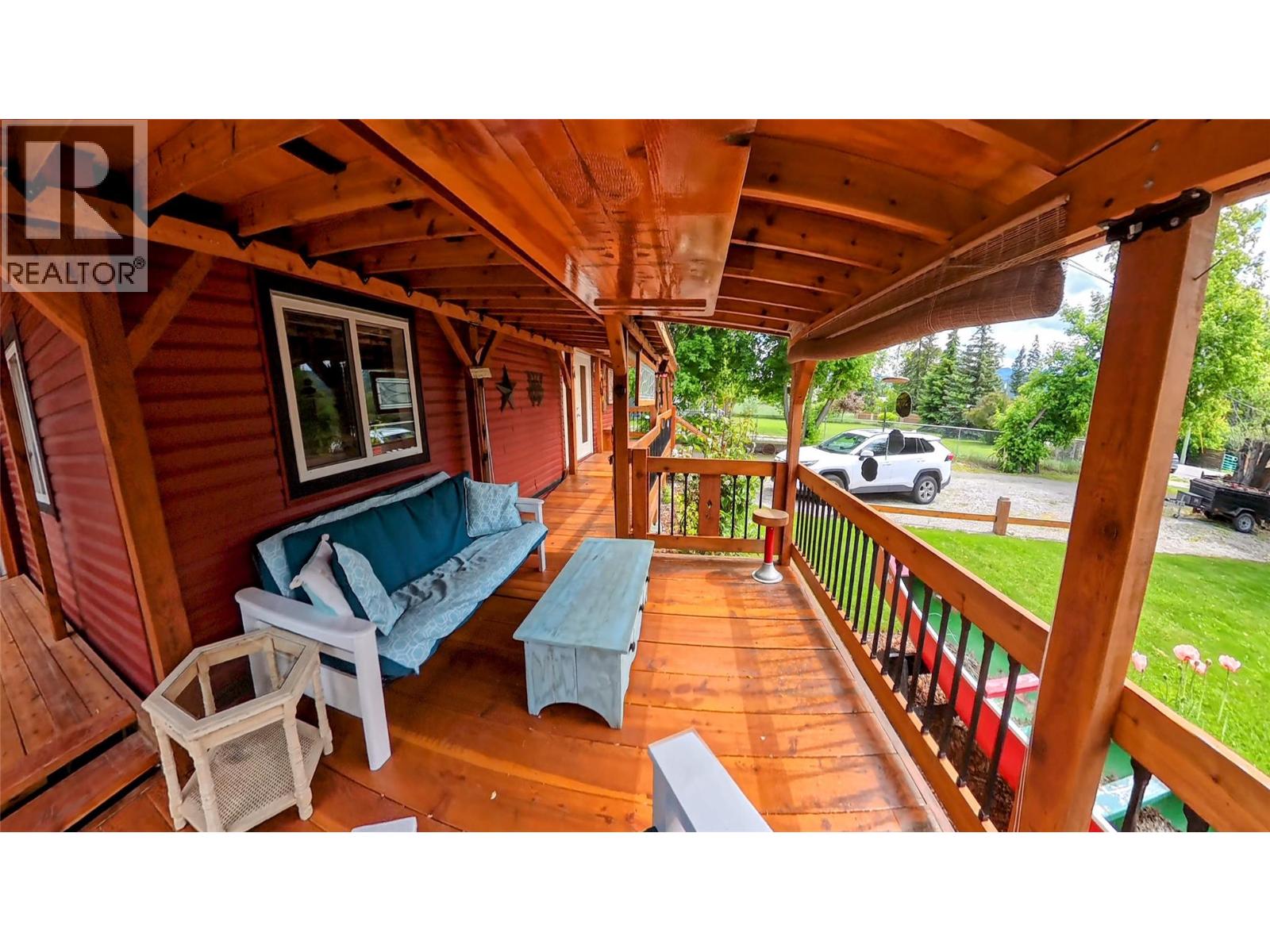 1768 Victoria Avenue - 6