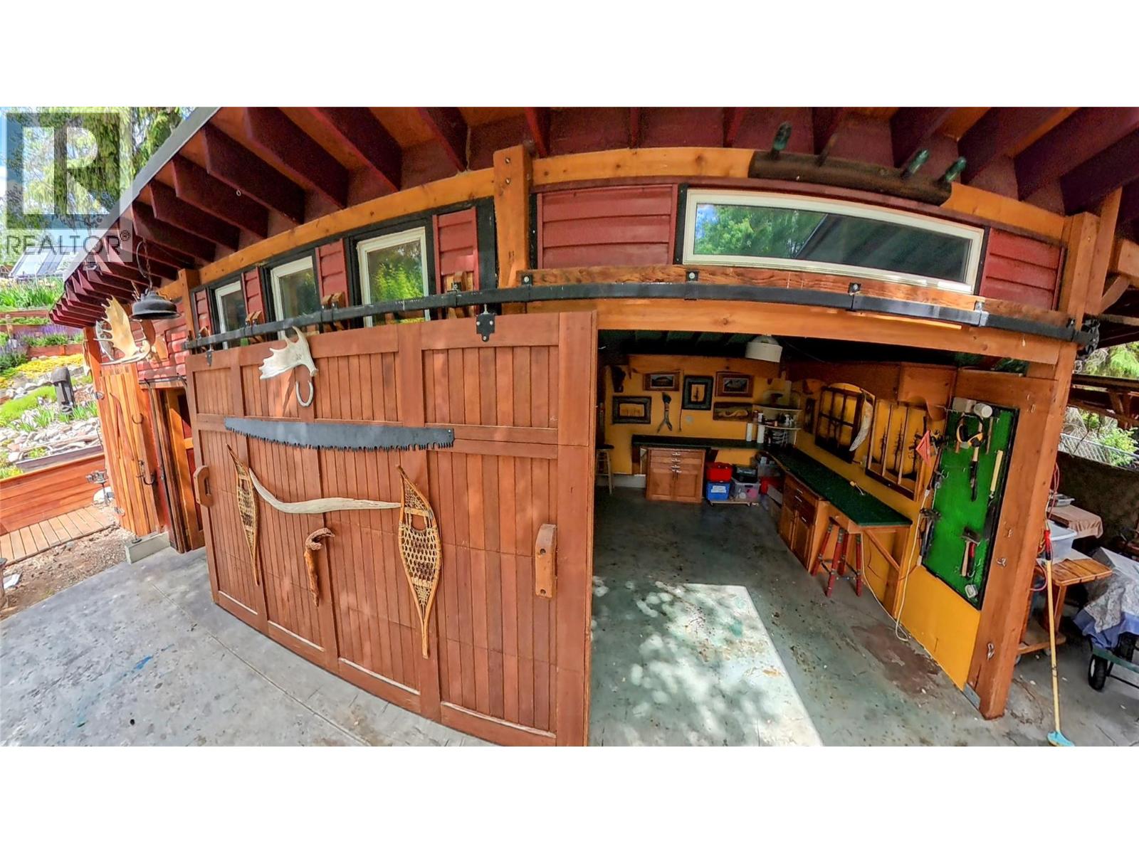 1768 Victoria Avenue - Image 19