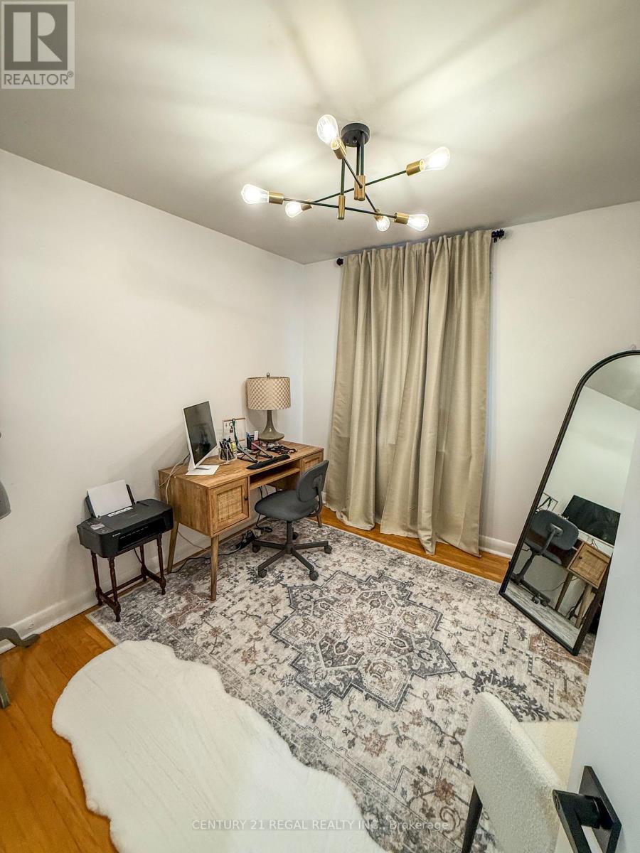 1507 PHARMACY AVENUE - Image 14