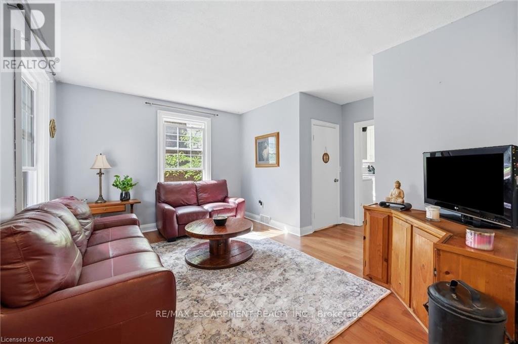938 CLOVERLEAF DRIVE - 16