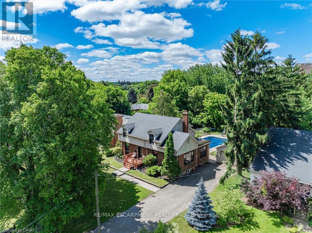 938 CLOVERLEAF DRIVE - 29