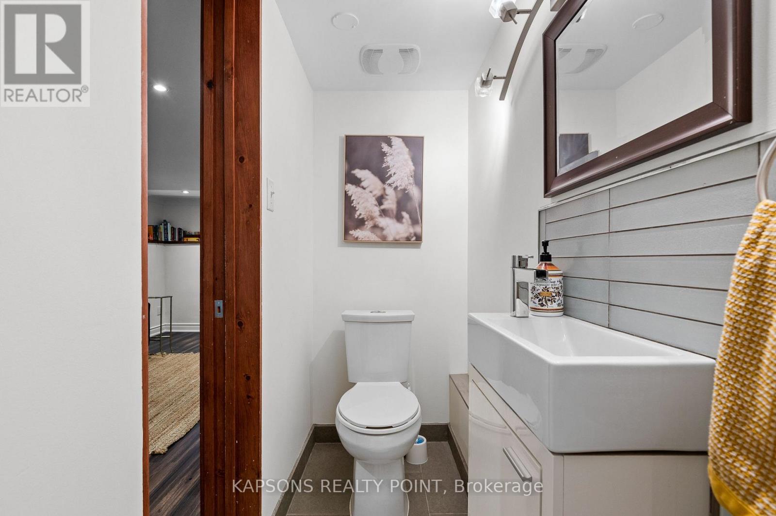1255 WOODHILL COURT - Image 11