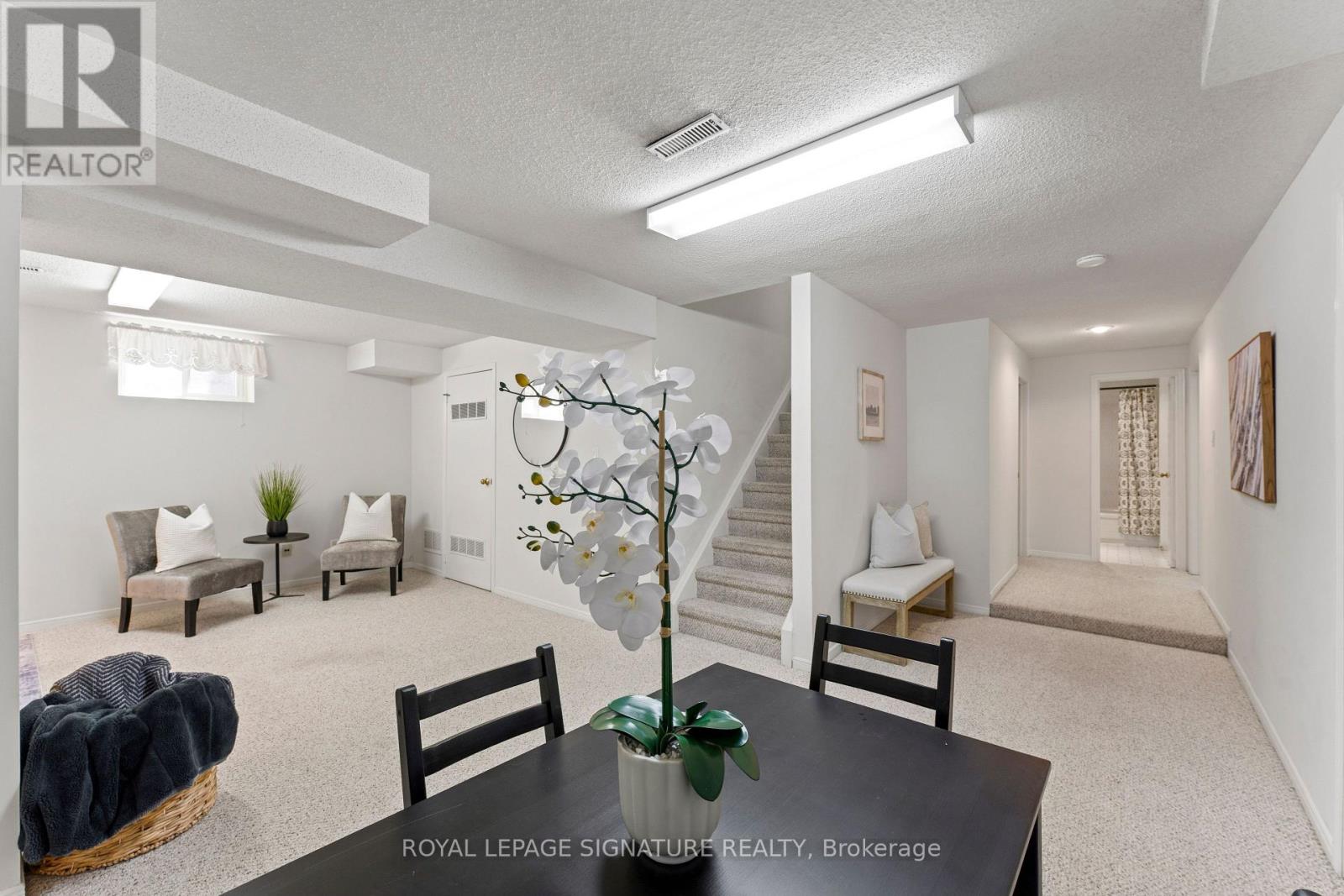 146 BEAVER BEND CRESCENT - 32