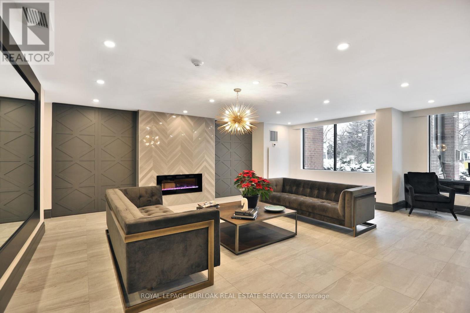 #509 1270 MAPLE CROSSING BOULEVARD - Image 22