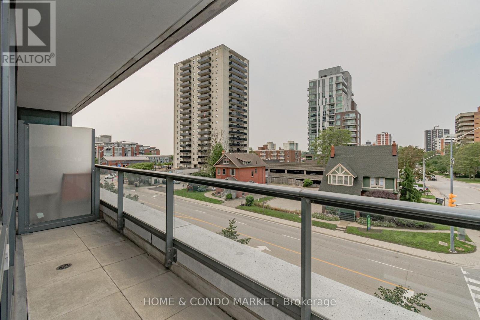 #315 1 HURONTARIO STREET - Image 24