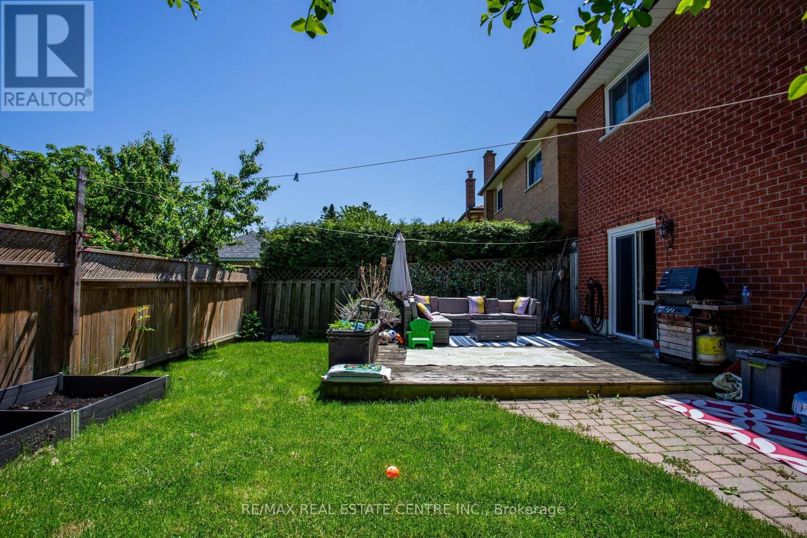 4386 CURIA CRESCENT - 25