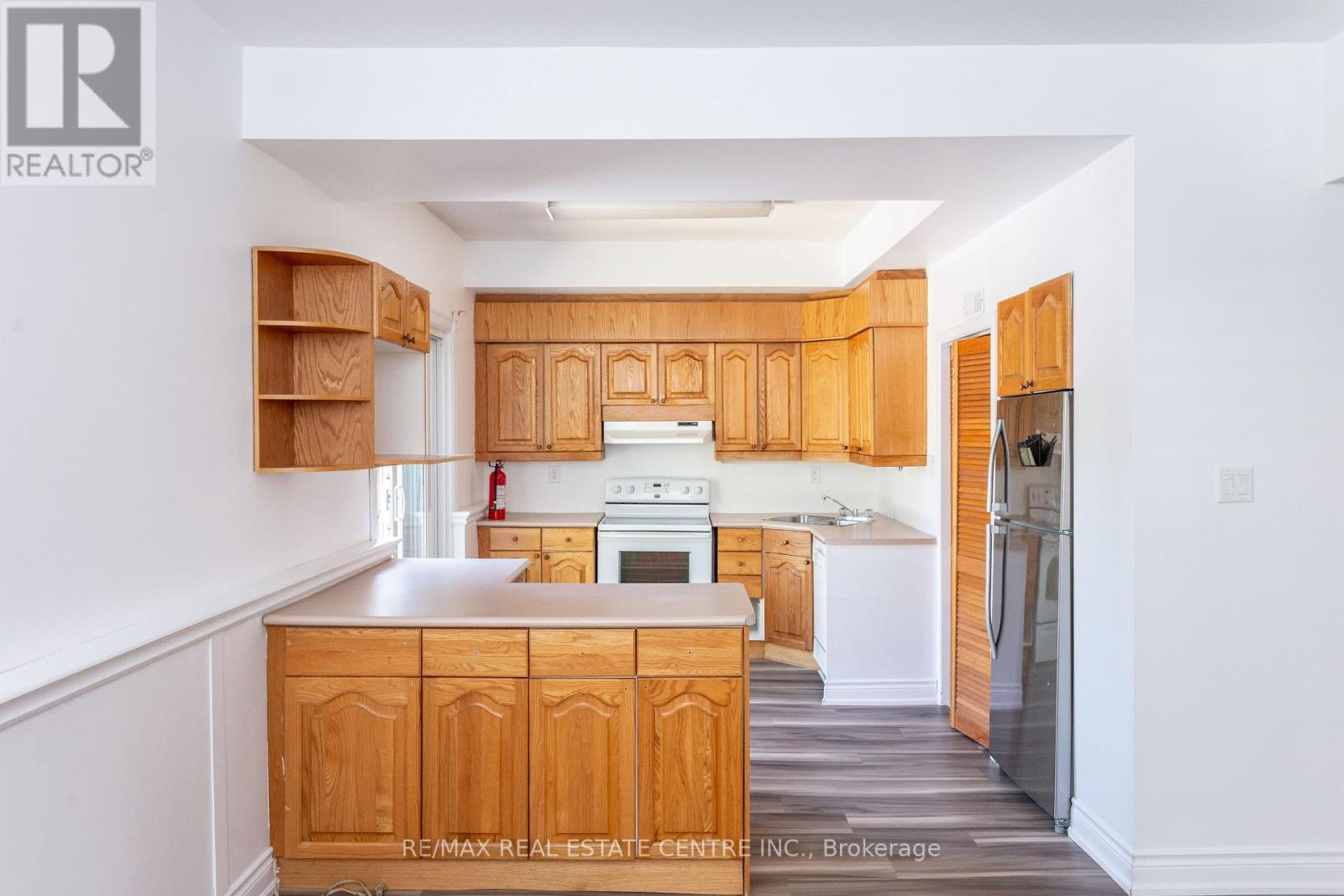 4386 CURIA CRESCENT - 17