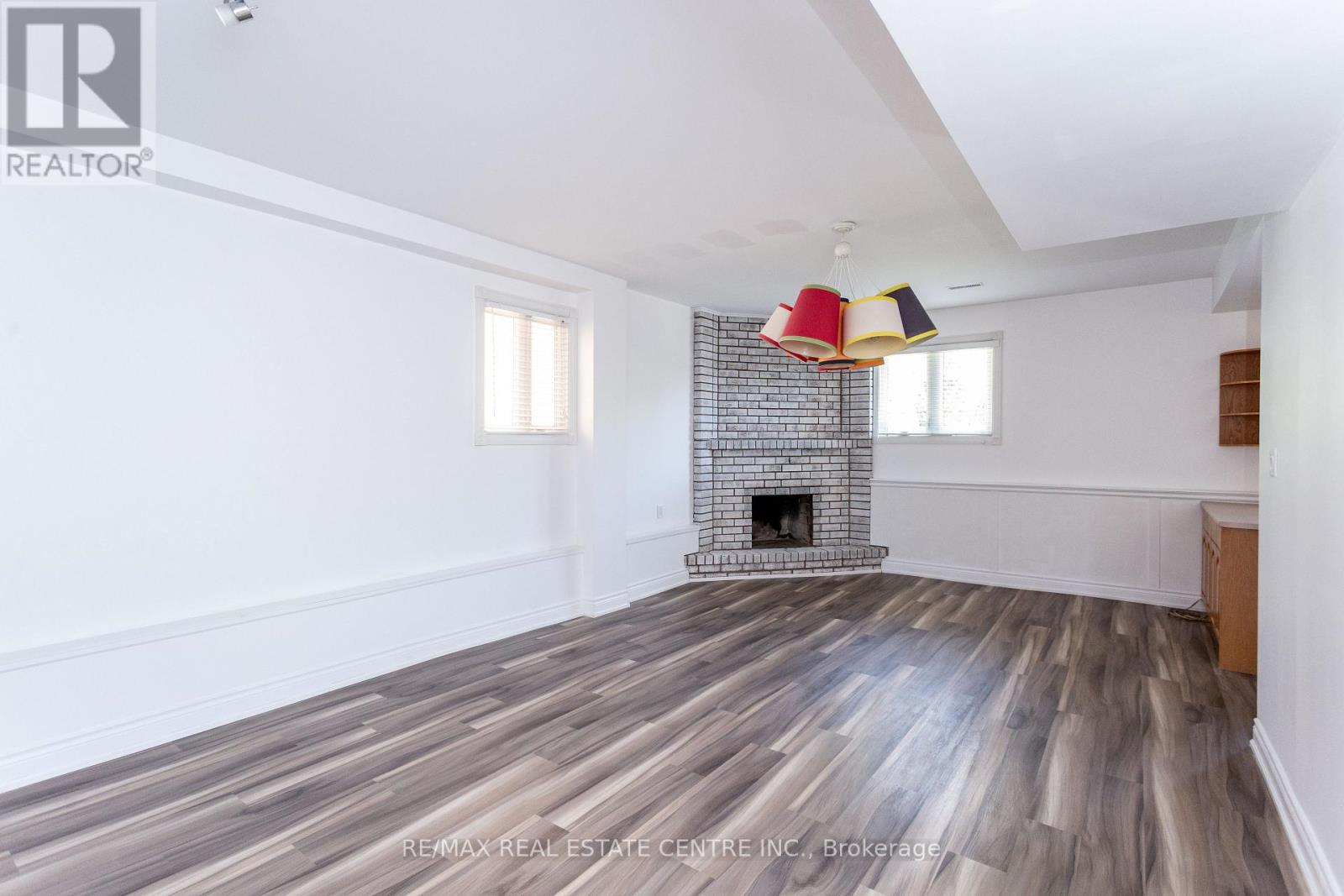 4386 CURIA CRESCENT - 19
