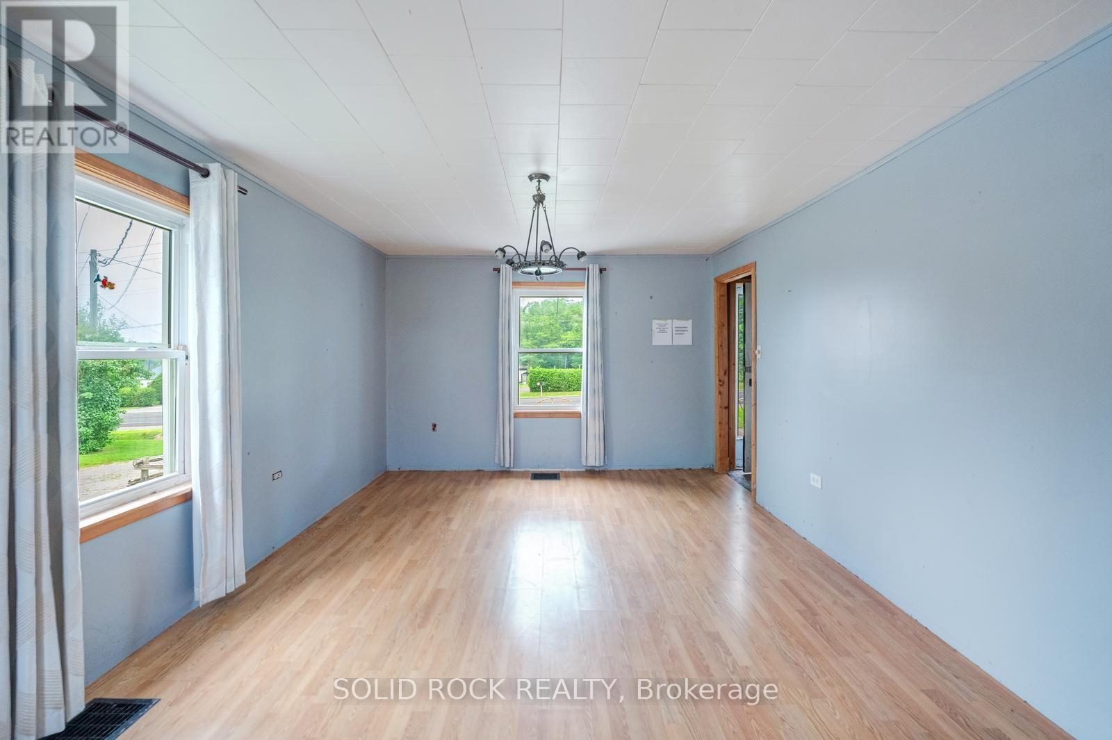8699 DALE ROAD - 12