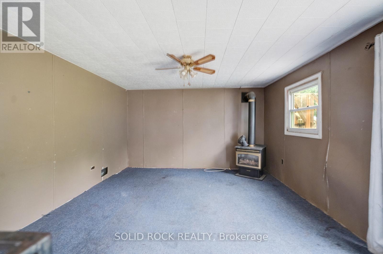 8699 DALE ROAD - 7