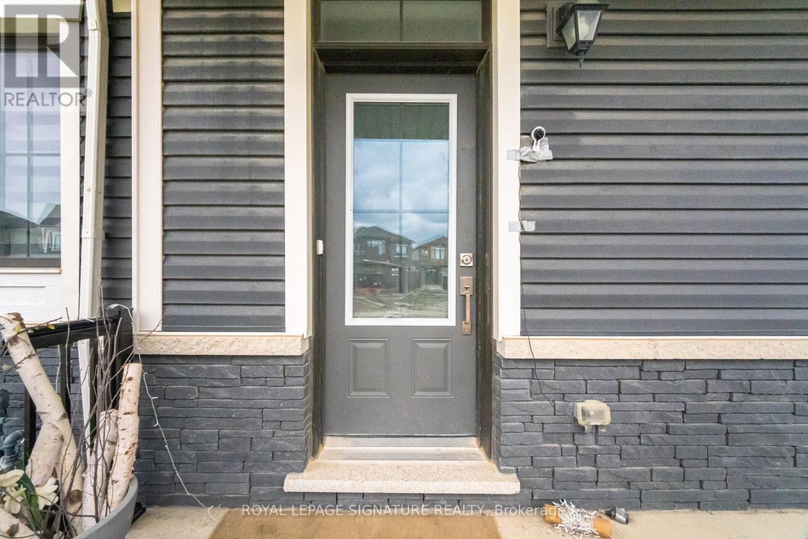 240 VELVET WAY - 11
