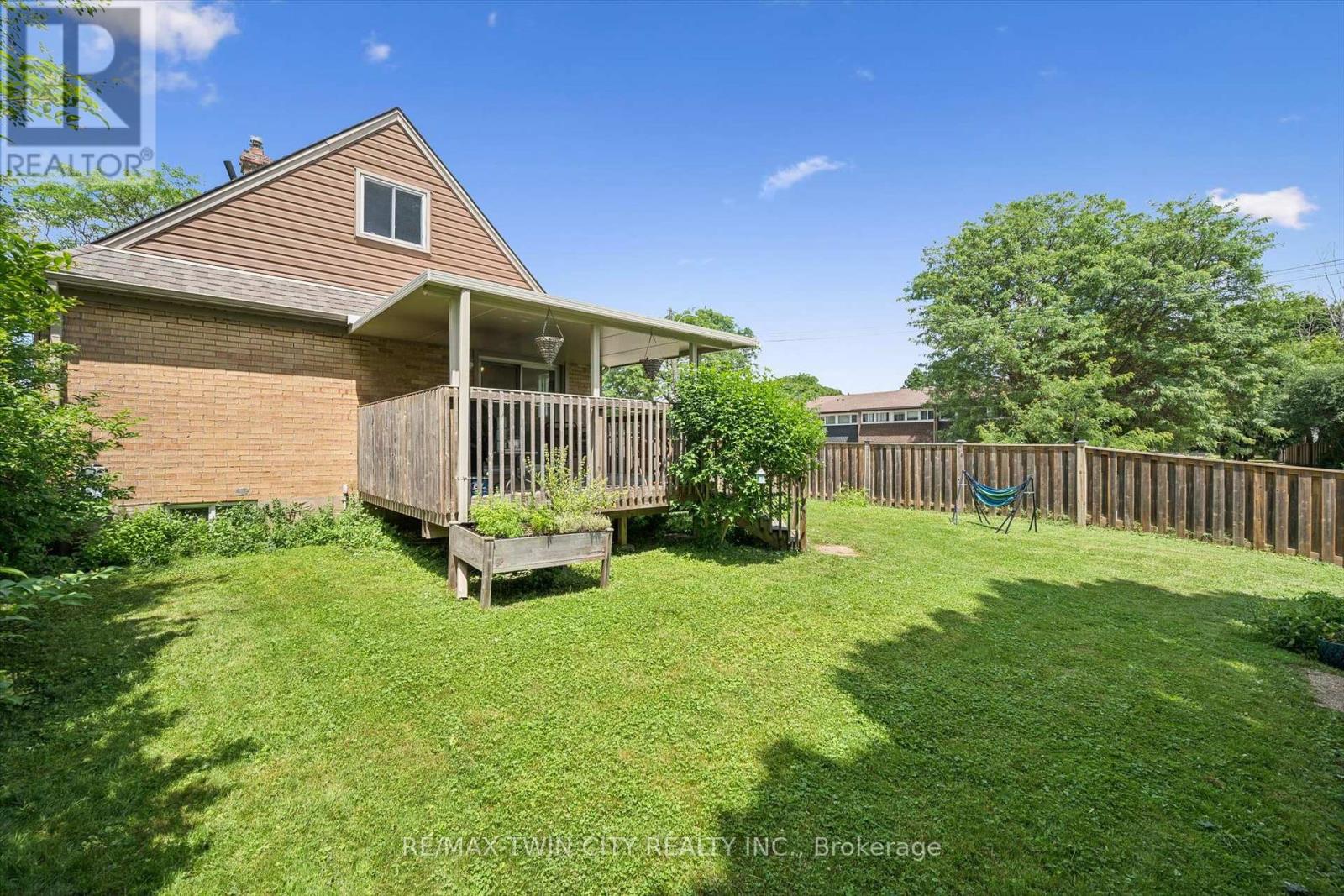 129 FLORENCE AVENUE - 37