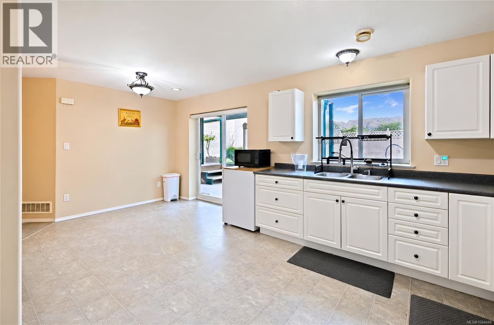 840 Inez Pl - 16