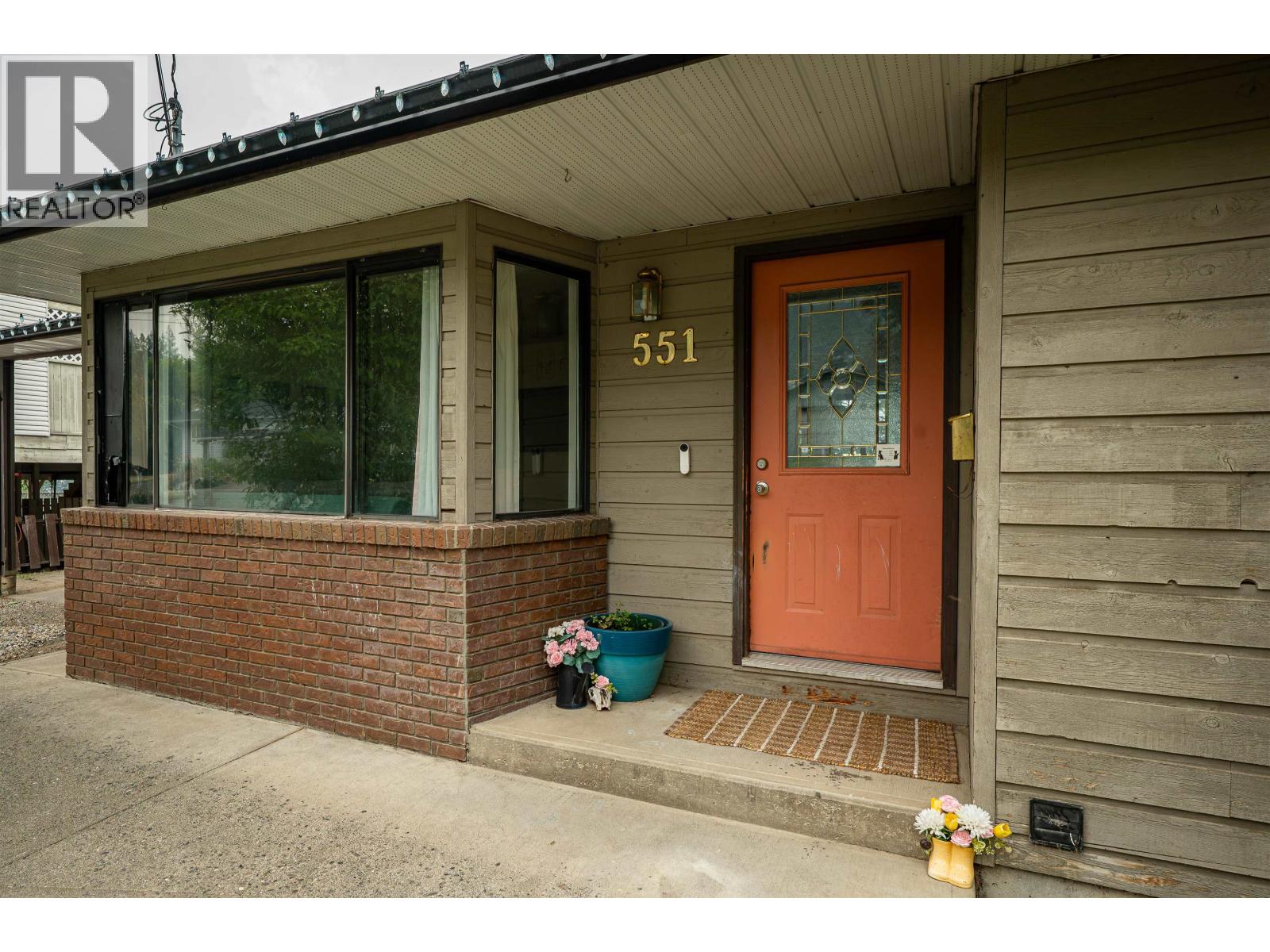 551 PEARKES DRIVE - 1