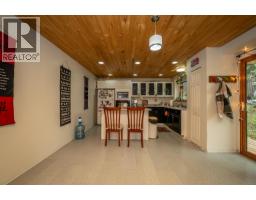 551 Pearkes Drive, Williams Lake, BC V2G4B1 Photo 17