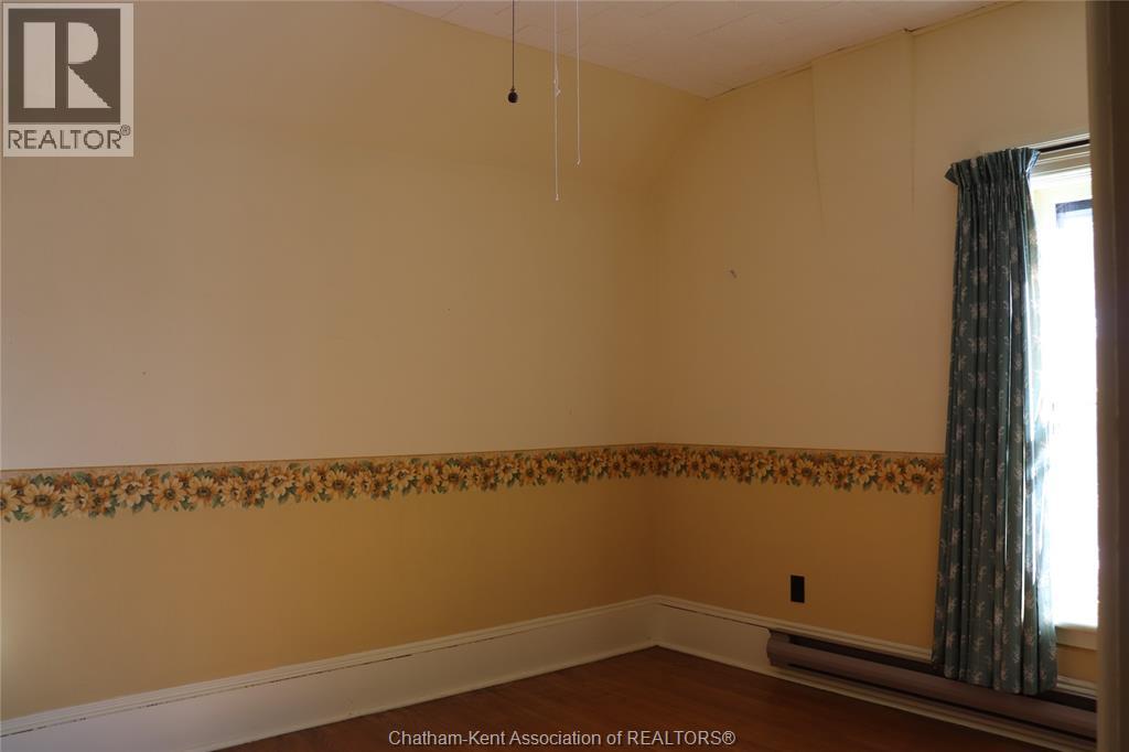171 Talbot STREET West - 12