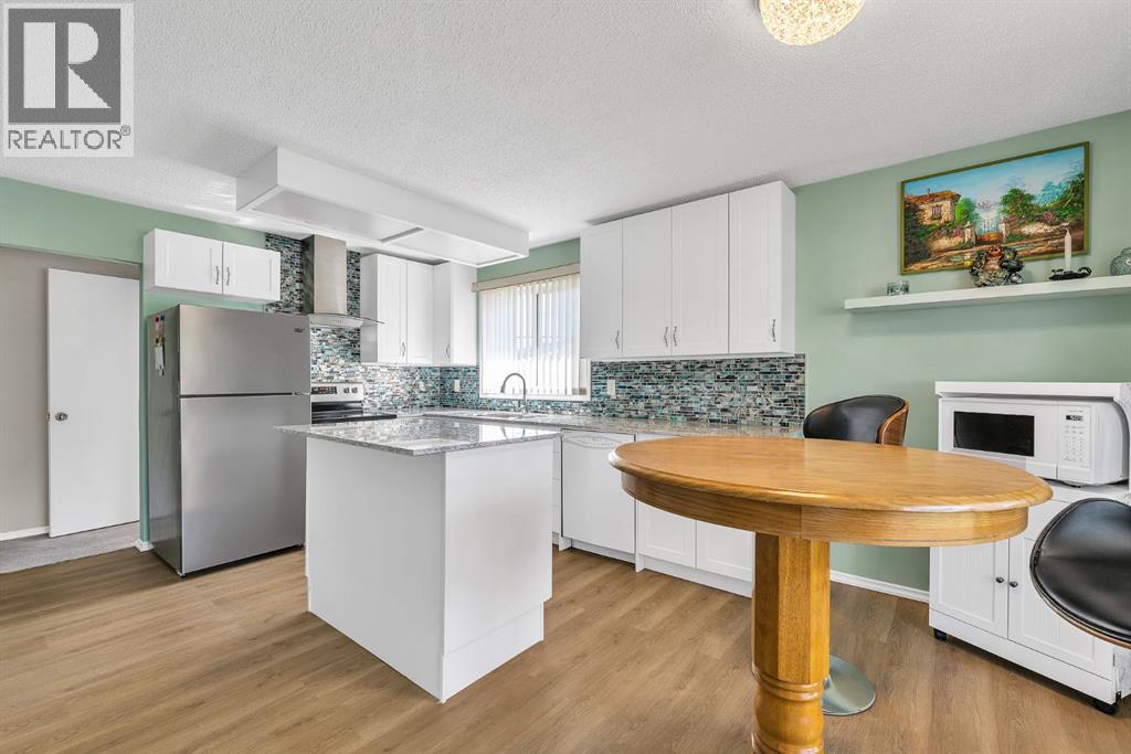 173 Margate Close NE - 6