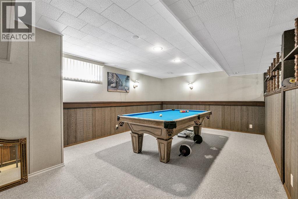 173 Margate Close NE - 16