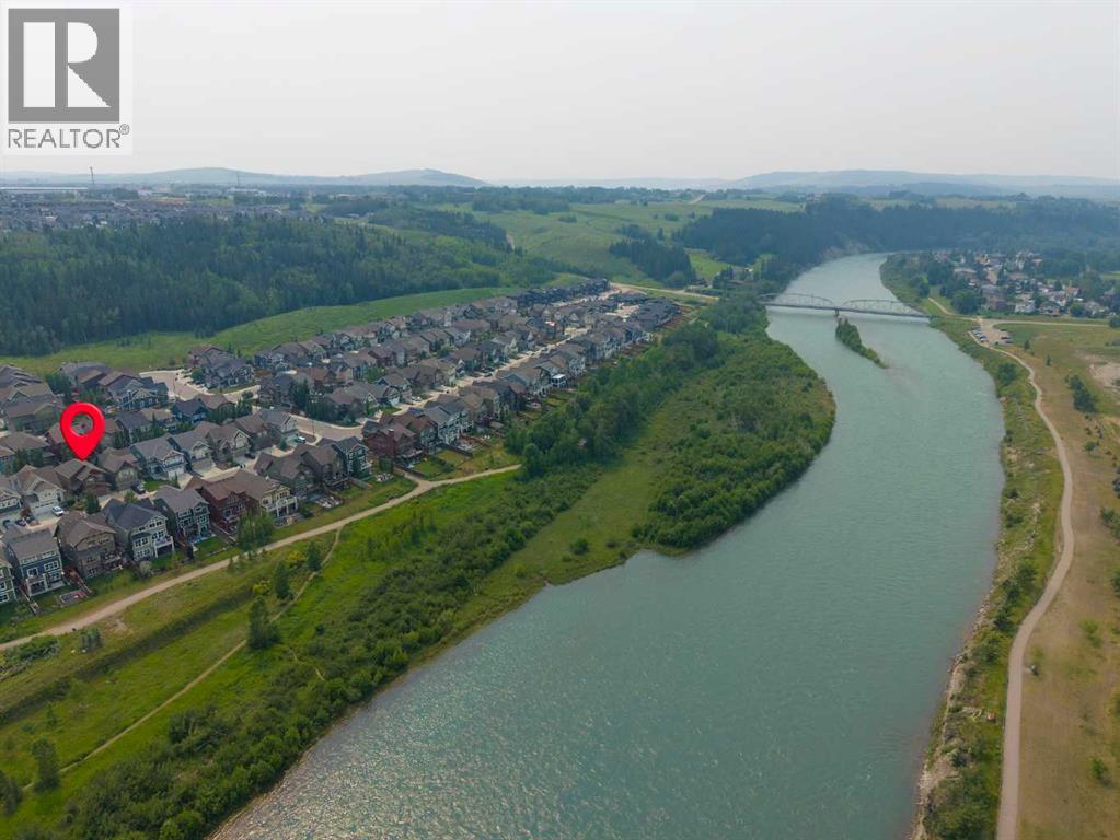 81 Riviera View, Cochrane