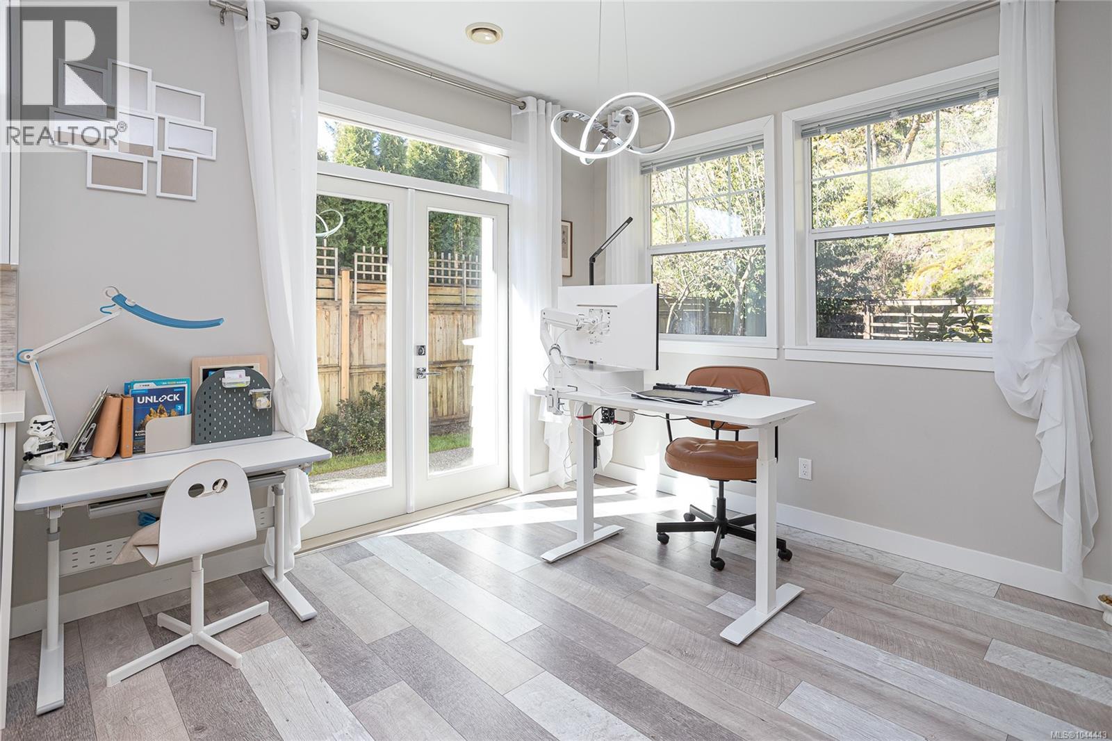 912 Randall Pl - Image 7