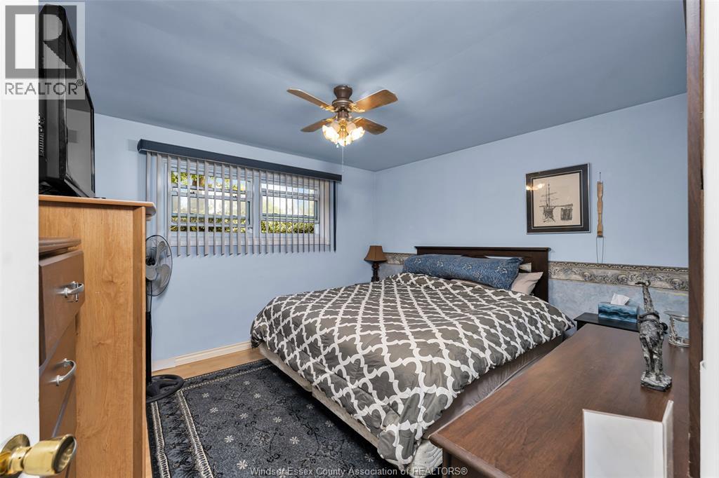 1664 GREENVIEW CRESCENT - 11