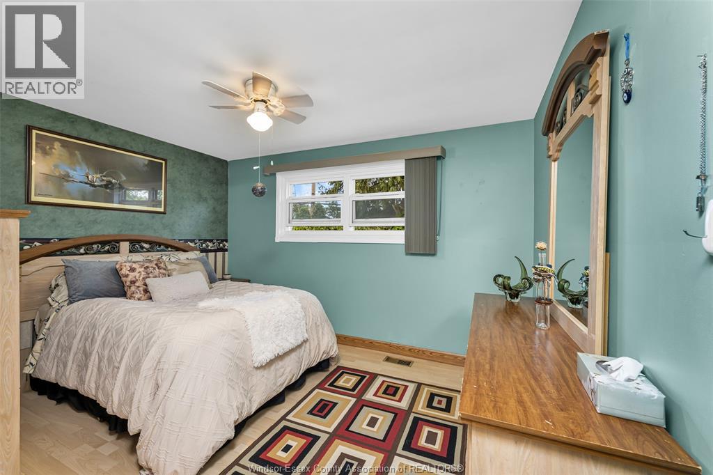 1664 GREENVIEW CRESCENT - 12