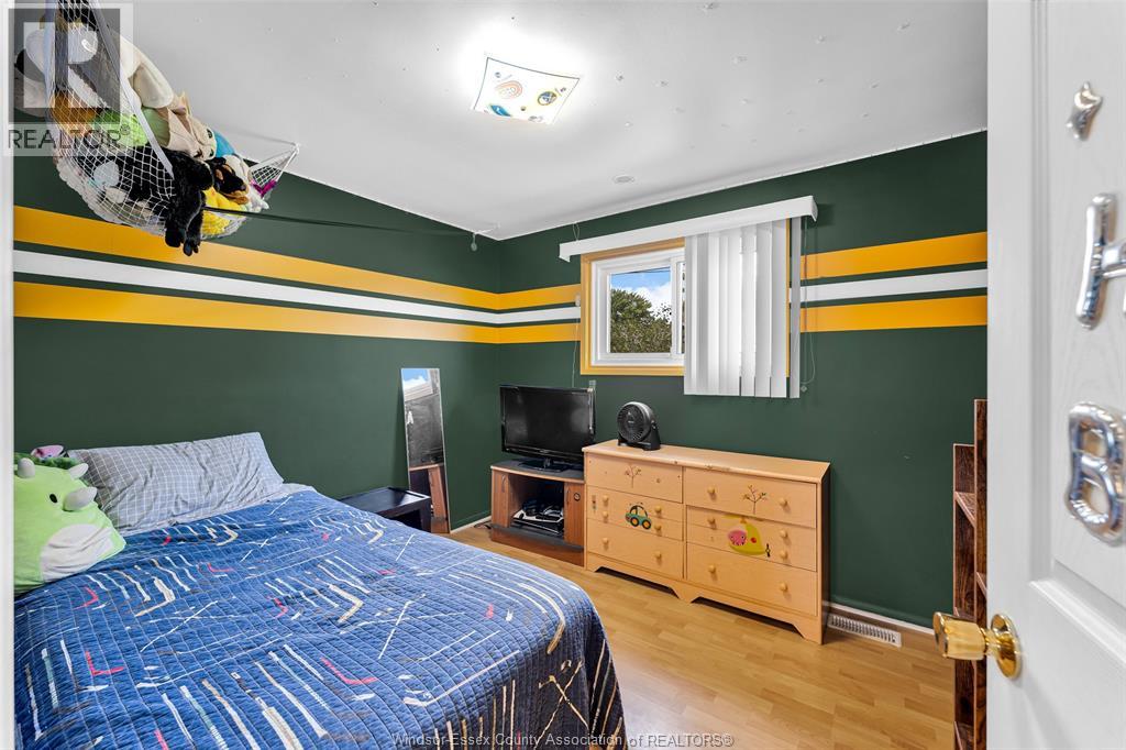 1664 GREENVIEW CRESCENT - 13