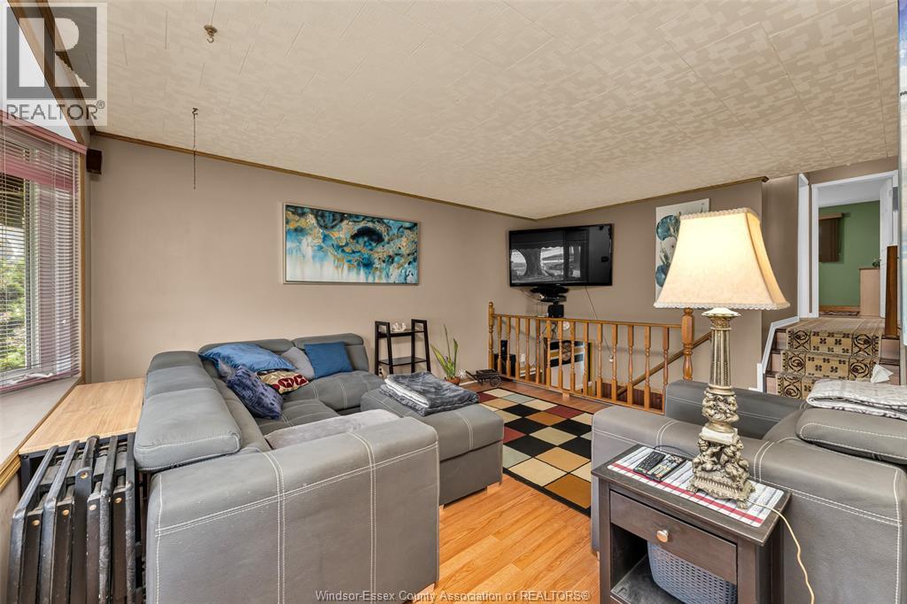 1664 GREENVIEW CRESCENT - 6