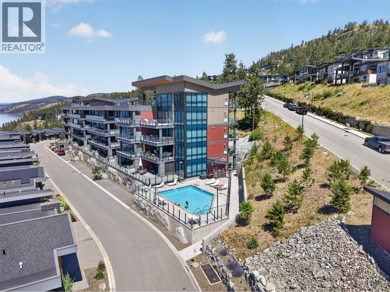 #101 3434 Mckinley Beach Drive - 35
