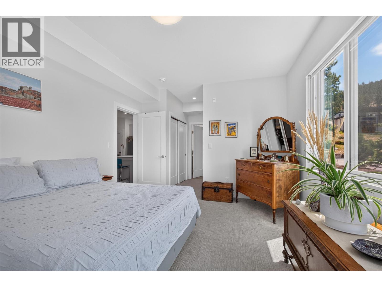 #101 3434 Mckinley Beach Drive - 10