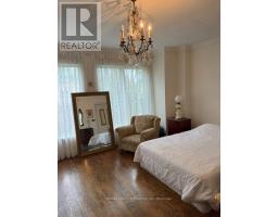 49 Montclair Avenue, Toronto, ON M5P1P5 Photo 13