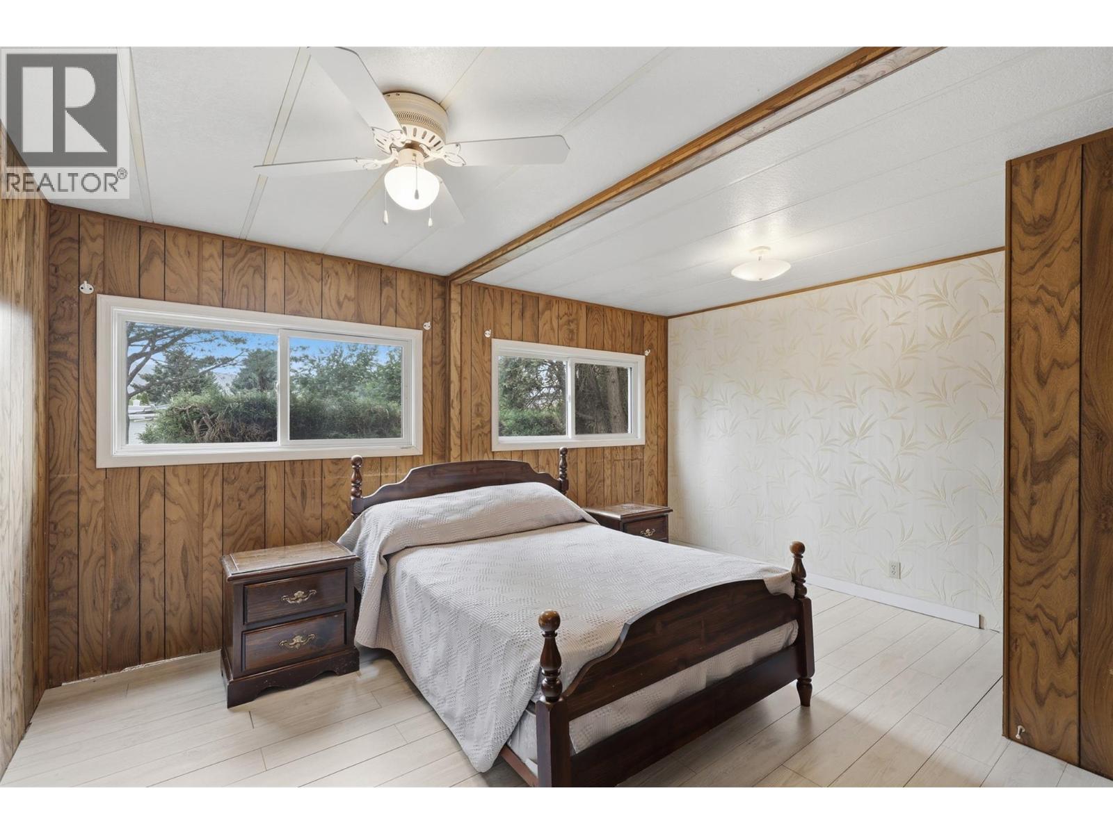 #32 2401 ORD Road - 11