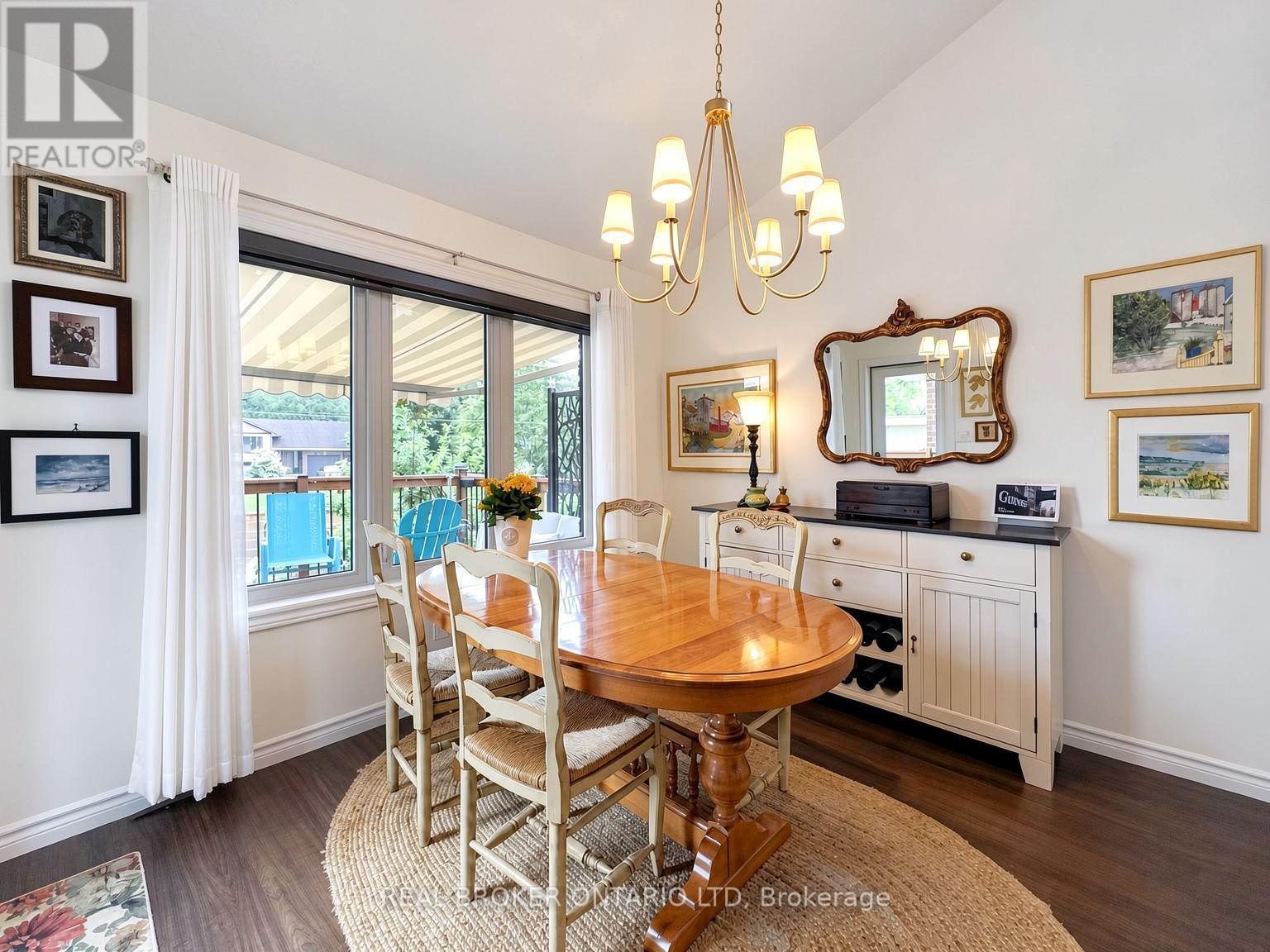 214 EMERY STREET - 13